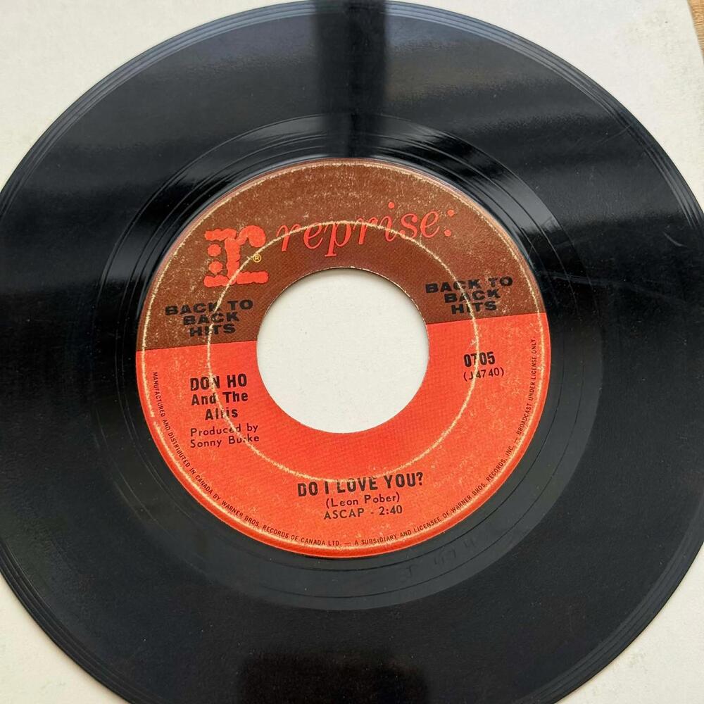 Don Ho and The Aliis - Tiny Bubble/Do I Love You? 45rpm VG+ R23